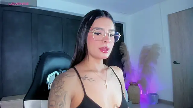 dulce glow  online show from April 2026 02:36:02 AM