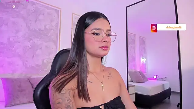 dulce glow  online show from June 2026 01:12:02 PM