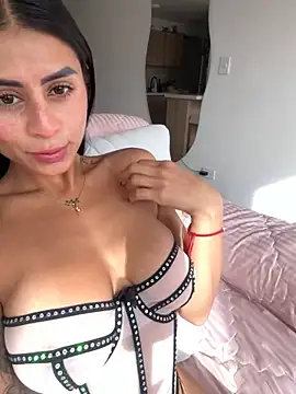 lunasex06 online show from April 2026 12:51:01 PM