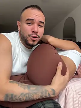 lunasex06 online show from May 2026 02:45:01 PM