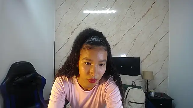 hasley cute online show from May 2026 07:06:02 PM
