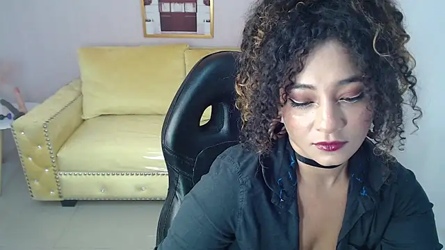 Brittany ch online show from May 2026 08:19:01 PM