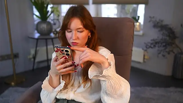 AvisKaplin online show from April 2026 01:13:01 PM