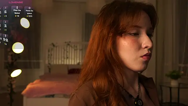 AvisKaplin online show from April 2026 07:58:02 PM