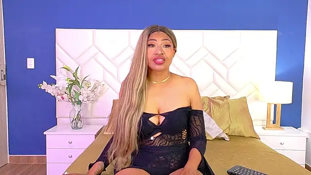 Kiara Parker  online show from May 2026 08:28:01 PM