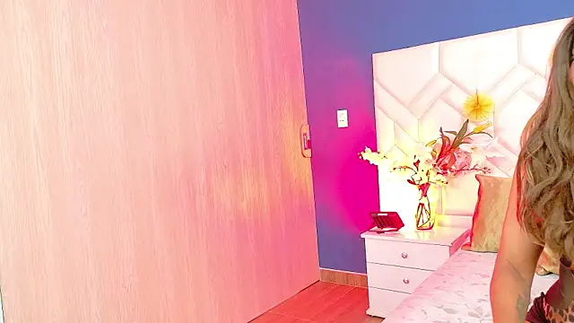 Kiara Parker  online show from June 2026 07:47:02 PM