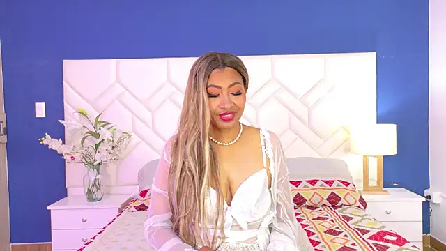 Kiara Parker  online show from May 2026 08:16:01 PM