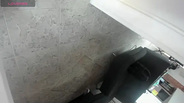 JadeMills2 online show from April 2026 07:50:01 PM