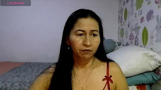 Tyna b online show from July 2026 12:40:01 AM