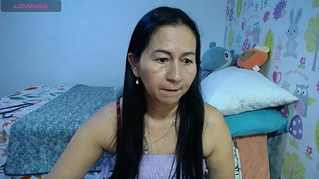 Tyna b online show from July 2026 10:09:01 PM