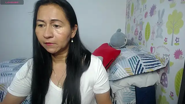 Tyna b online show from June 2026 05:13:01 AM