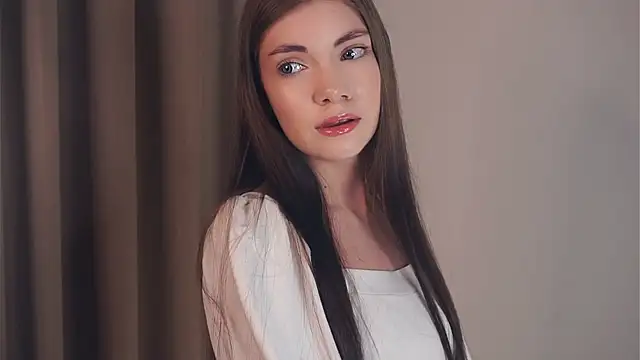 KianaNulle online show from April 2026 02:33:01 PM