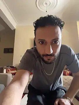 Snapshot of legende59 chatting on April 2026 11:17:01 AM legende59 online show from April 2026 11:17:01 AM