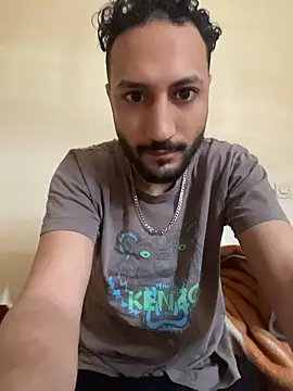 Snapshot of legende59 chatting on April 2026 12:22:01 PM legende59 online show from April 2026 12:22:01 PM