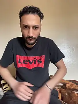 Snapshot of legende59 chatting on April 2026 11:35:01 AM legende59 online show from April 2026 11:35:01 AM