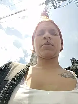 Mia 0-4 online show from April 2026 04:08:01 PM
