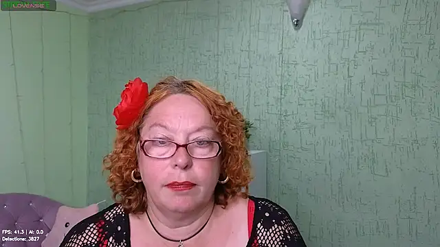 Snapshot of Fara_Flutte chatting on July 2026 10:03:01 AM Fara Flutte online show from July 2026 10:03:01 AM