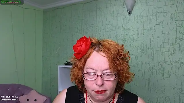 Snapshot of Fara_Flutte chatting on June 2026 05:29:02 AM Fara Flutte online show from June 2026 05:29:02 AM
