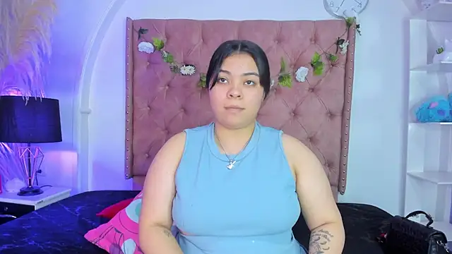 ROSELEI  online show from May 2026 04:55:01 AM