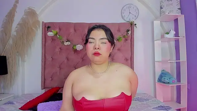 ROSELEI  online show from May 2026 01:14:01 PM