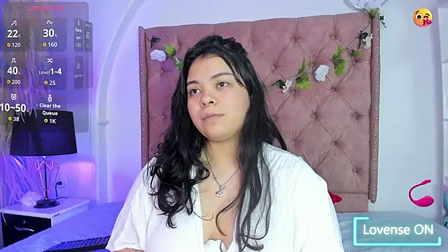 ROSELEI  online show from May 2026 06:01:02 AM