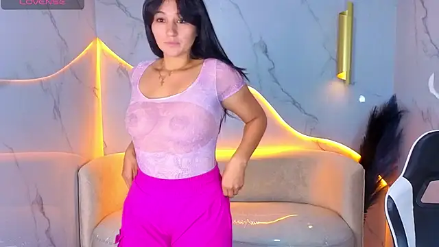 Alisson tx  online show from April 2026 07:47:01 PM