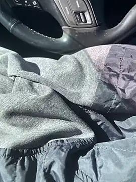 nerofu84 online show from April 2026 07:37:02 PM