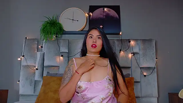 AriannaLux   online show from April 2026 07:51:01 PM