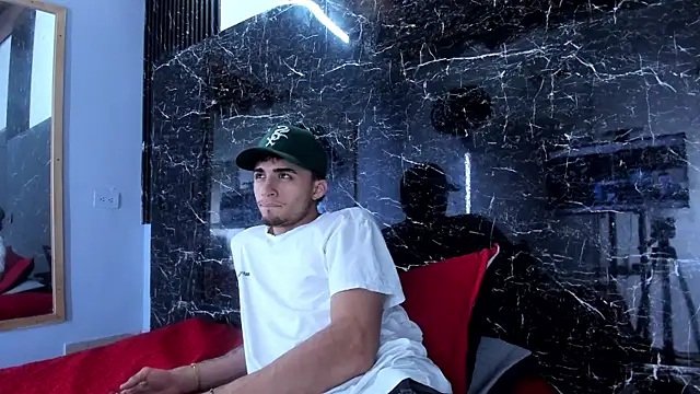 James-06 online show from April 2026 11:36:01 AM