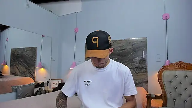 James-06 online show from April 2026 11:59:02 AM