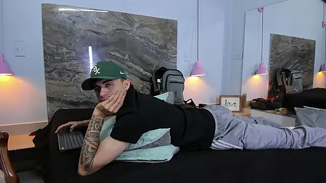 James-06 online show from April 2026 11:46:02 AM