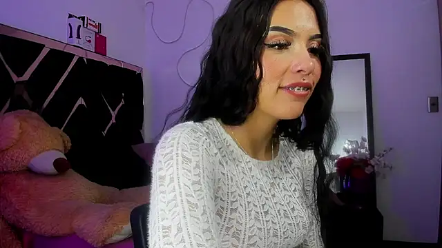 Snapshot of evelott_allenx chatting on June 2026 11:36:02 PM evelott allenx online show from June 2026 11:36:02 PM