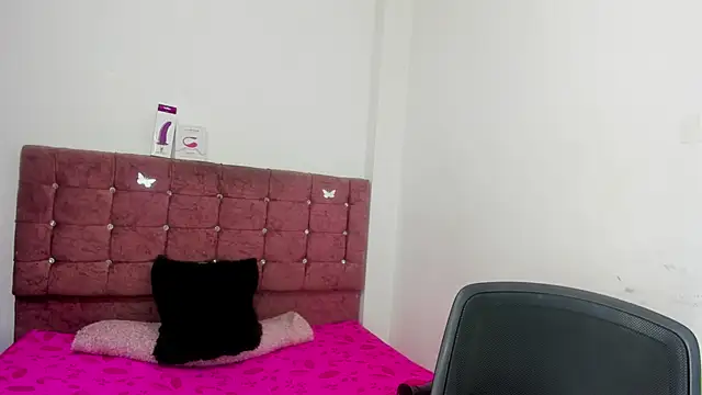 evelott allenx online show from April 2026 10:05:01 PM