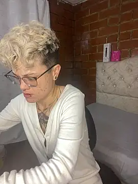 Snapshot of Megan-c chatting on July 2026 07:27:01 AM Megan-c online show from July 2026 07:27:01 AM