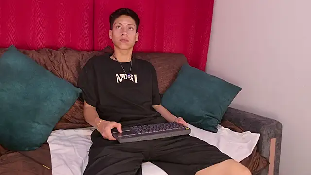 Snapshot of Samael_oa chatting on April 2026 11:50:02 PM Samael oa online show from April 2026 11:50:02 PM