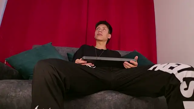 Snapshot of Samael_oa chatting on April 2026 07:26:02 PM Samael oa online show from April 2026 07:26:02 PM