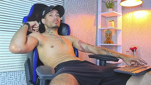 Daniel huge22 online show from July 2026 11:46:02 PM