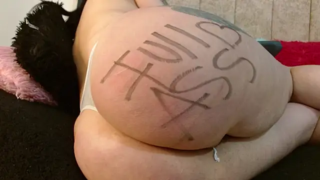 Melanie Slut nasty online show from May 2026 09:08:01 PM