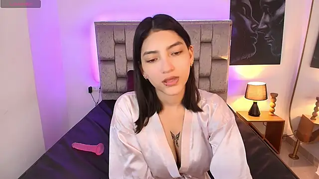 candy tina online show from April 2026 04:53:02 PM