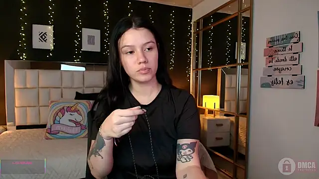 aria bloomer online show from May 2026 12:08:01 PM