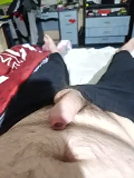 zsolt1910 online show from May 2026 10:10:01 PM