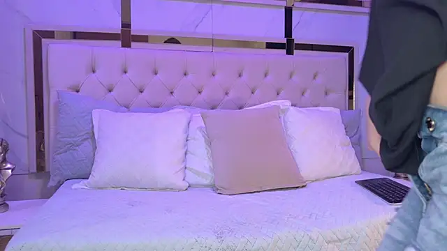 Emaa2 sm online show from April 2026 03:12:01 AM