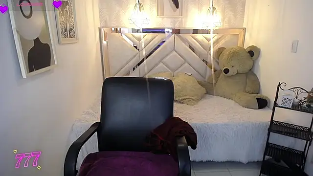 ahmy  online show from May 2026 07:52:01 PM