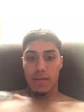 mauriciosouza02 online show from April 2026 08:54:02 PM