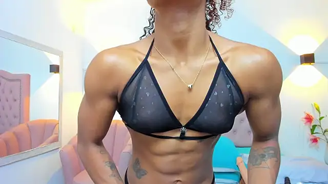 Molyrestrepo online show from June 2026 07:59:02 PM