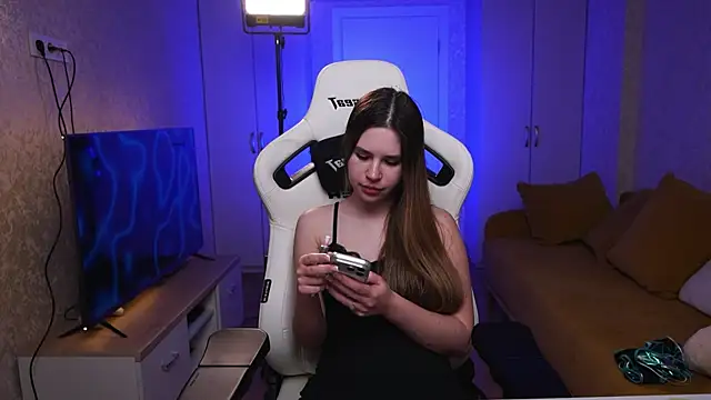 Justana online show from April 2026 02:13:01 AM