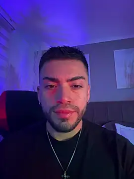 Snapshot of Alexander_Diazz chatting on July 2026 01:45:02 AM Alexander Diazz online show from July 2026 01:45:02 AM