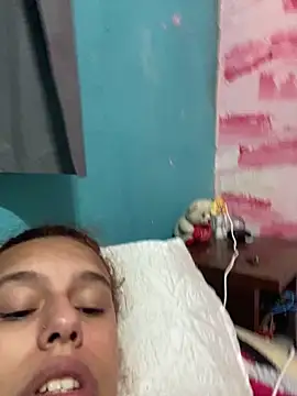 nandinharuivinha22 online show from April 2026 11:38:01 AM