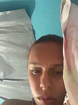 nandinharuivinha22 online show from April 2026 05:58:01 PM