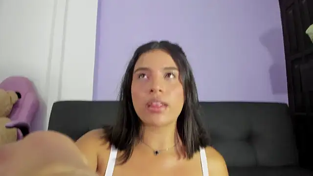 amarawalker1 online show from April 2026 07:25:02 AM